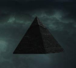 AUN : Black Pyramid